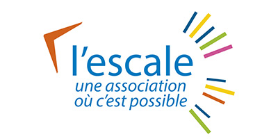 Un(e) personnel(le) d'accueil et gestionnaire logistique