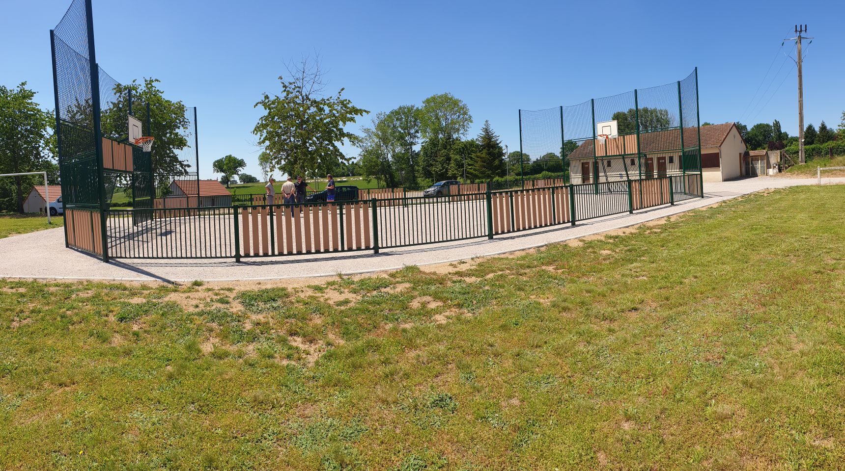 Réception des travaux du mini-stade à Rocles